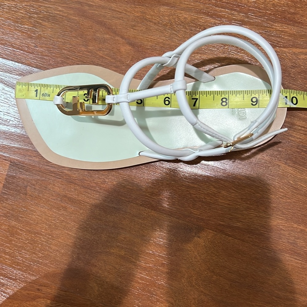 Fendi O’Lock white sandal New size 36 - Picture 11 of 12